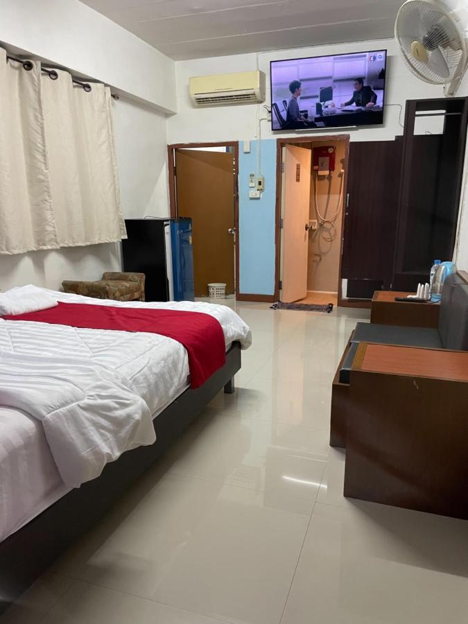Gedkanok Apartment Hotel